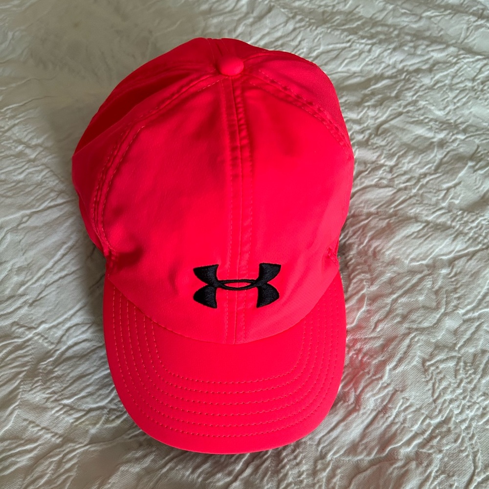 Women’s Under Armour “Blizting” Adjustable Cap 🧢 WORN ONCE - Hot Pink $13